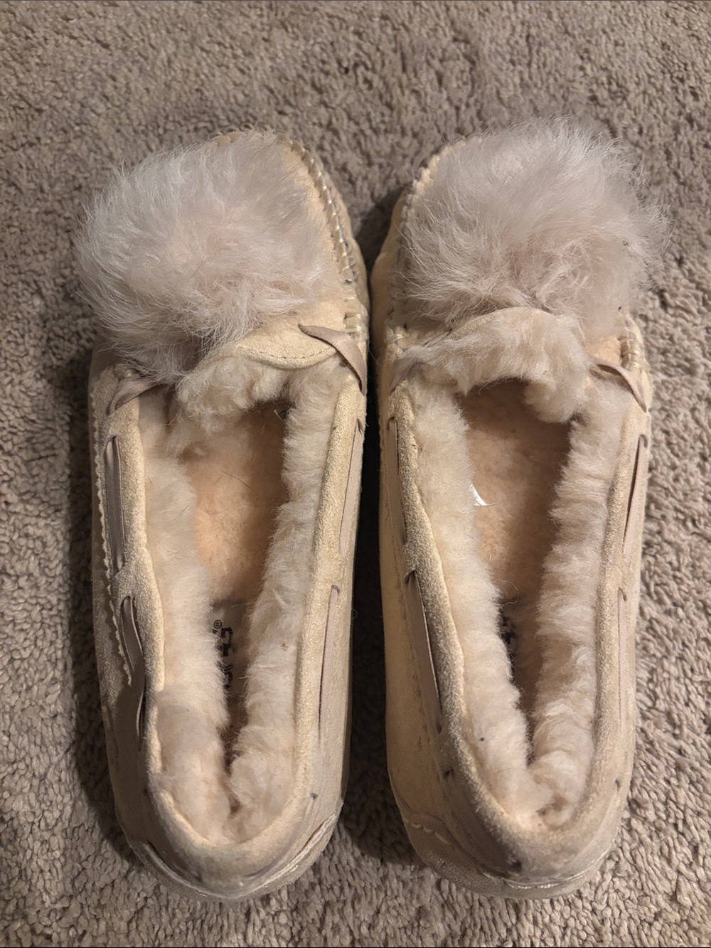 Ugg PomPom Moccasins - Picture 3 of 5